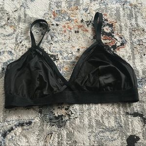 Auden unlined black and mesh bralette sz L